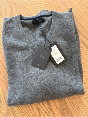 NAADAM Men's V-Neck Cashmere Sweater - Charcoal Gray
